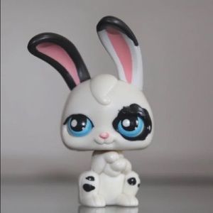 Littlest pet shop bunny